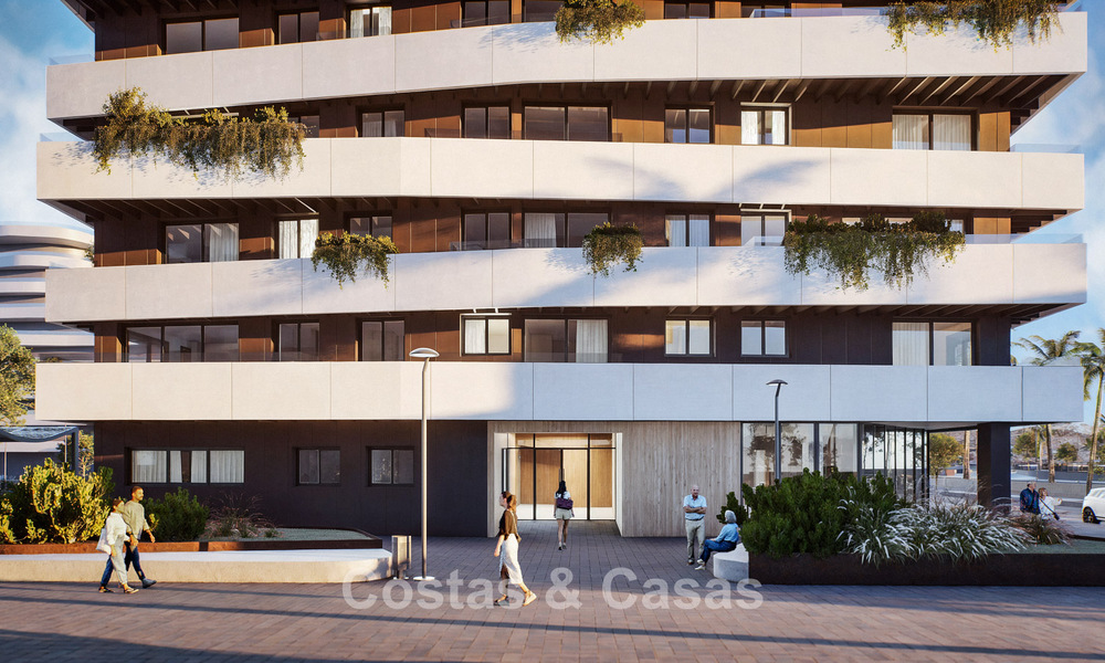 6 luxury duplex penthouses with open sea views for sale directly on the beach promenade in Malaga centre 777527