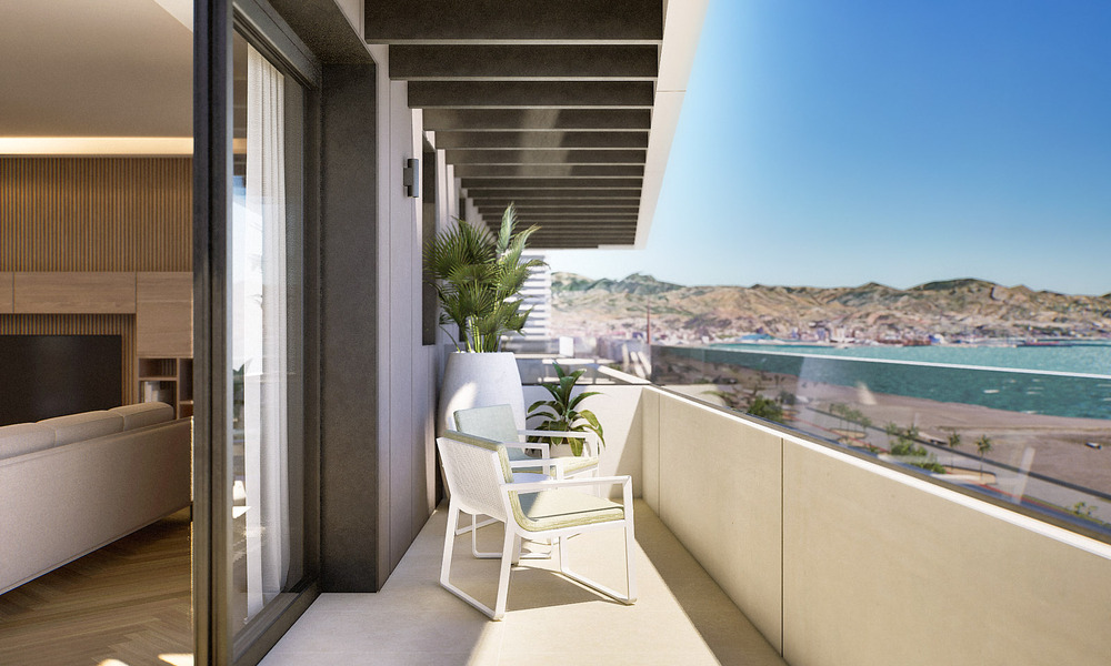 6 luxury duplex penthouses with open sea views for sale directly on the beach promenade in Malaga centre 777539