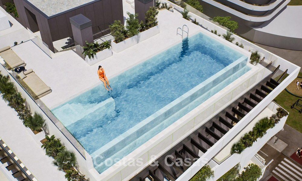 6 luxury duplex penthouses with open sea views for sale directly on the beach promenade in Malaga centre 777581