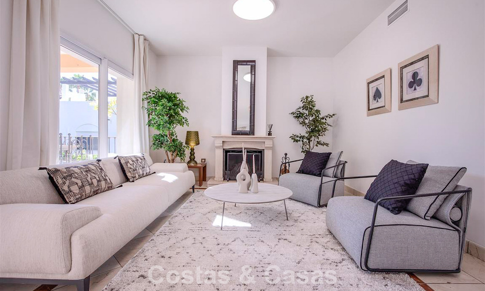 Mediterranean villa for sale walking distance to the beach and amenities in Guadalmina Baja - San Pedro, Marbella 777480