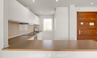 Garden apartment for sale in an exclusive complex near a large blue lagoon on the Costa del Sol 777438 
