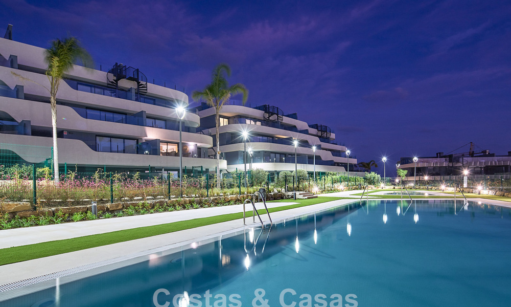 Brand new and move-in ready penthouse with sea views for sale on the New Golden Mile between Marbella and Estepona 777586