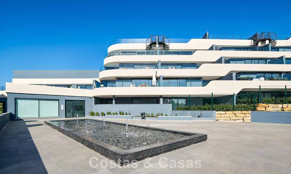 Brand new and move-in ready penthouse with sea views for sale on the New Golden Mile between Marbella and Estepona 777587