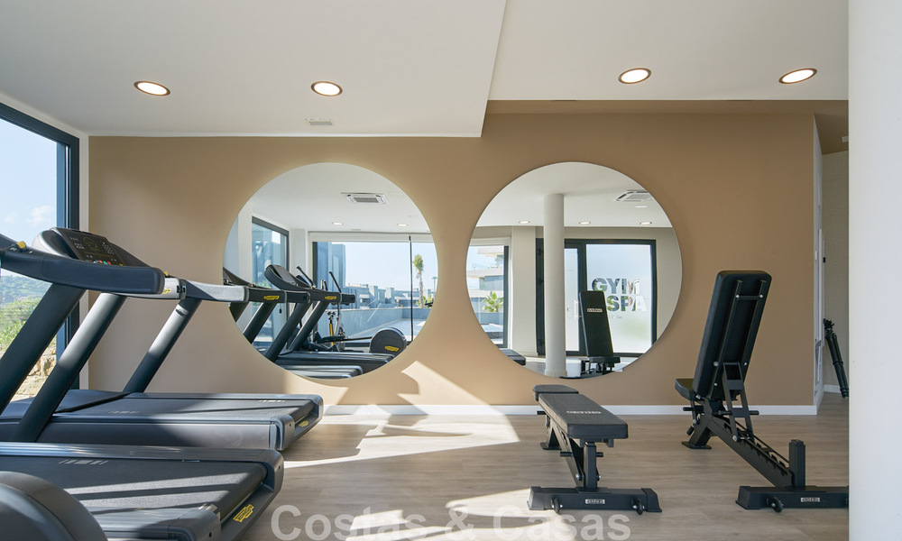 Brand new and move-in ready penthouse with sea views for sale on the New Golden Mile between Marbella and Estepona 777610