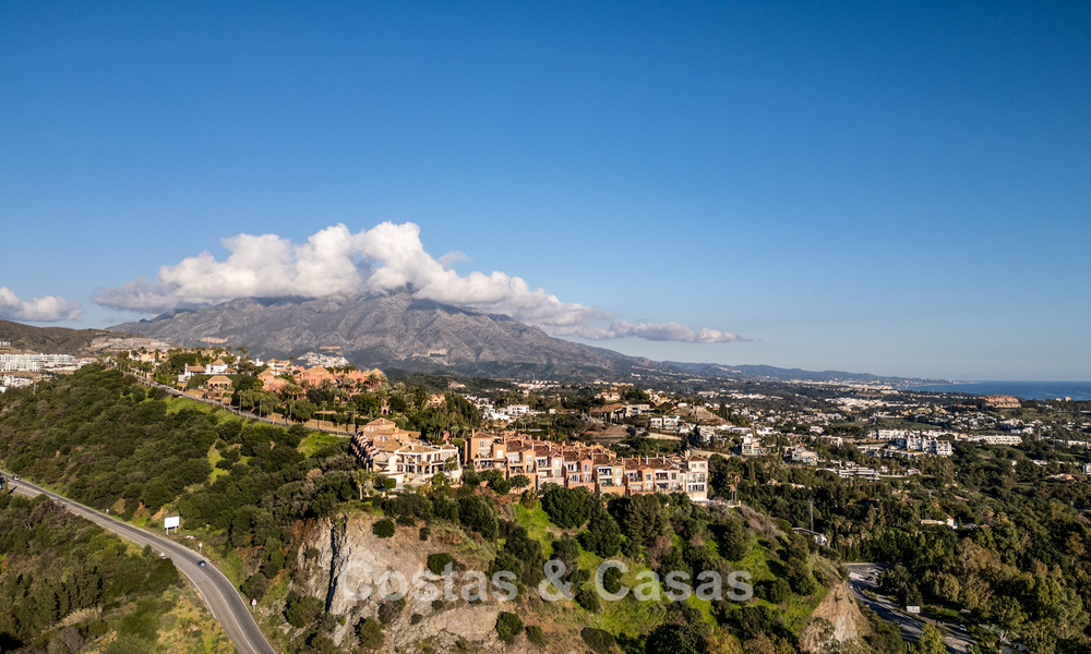 Spacious apartment with panoramic views for sale in Marbella - Benahavis 777627