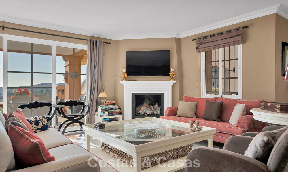 Spacious apartment with panoramic views for sale in Marbella - Benahavis 777642