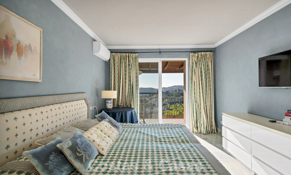 Spacious apartment with panoramic views for sale in Marbella - Benahavis 777647