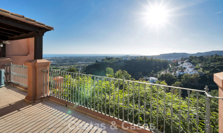 Spacious apartment with panoramic views for sale in Marbella - Benahavis 777664