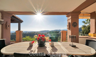 Spacious apartment with panoramic views for sale in Marbella - Benahavis 777665 