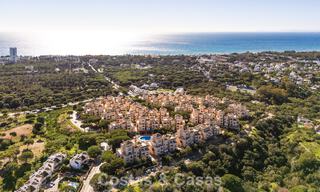 Stunning duplex penthouse for sale, walking distance to amenities and the beach in Elviria, Marbella 777781 