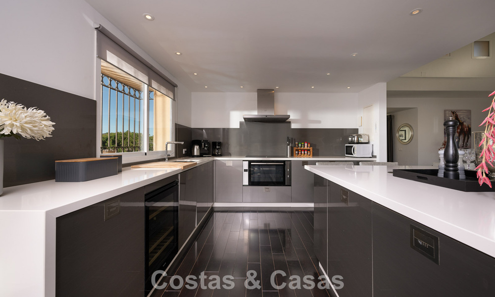 Stunning duplex penthouse for sale, walking distance to amenities and the beach in Elviria, Marbella 777814