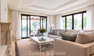 High-end apartment for sale in a gated complex in Nueva Andalucia, Marbella 777679 