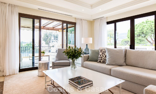 High-end apartment for sale in a gated complex in Nueva Andalucia, Marbella 777681 