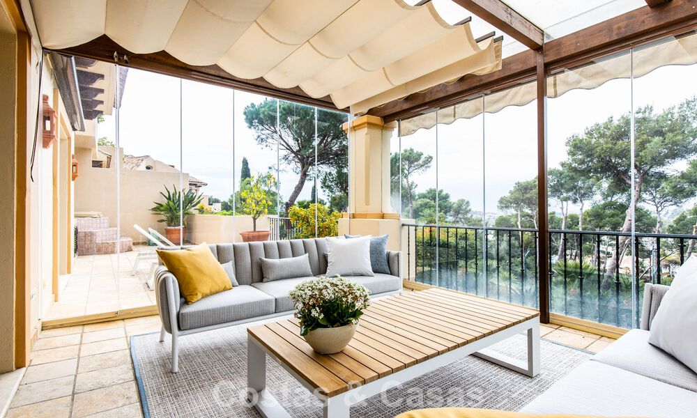 High-end apartment for sale in a gated complex in Nueva Andalucia, Marbella 777683
