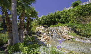 High-end apartment for sale in a gated complex in Nueva Andalucia, Marbella 777696 