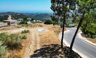 Building plot with spectacular sea views for sale in a secluded urbanization in the hills of Benahavis - Marbella 777821 