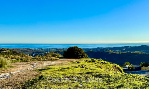 Building plot with spectacular sea views for sale in a secluded urbanization in the hills of Benahavis - Marbella 777826