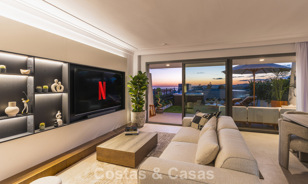 Modernist design townhouse with sea views for sale in a prestigious resort in Mijas Costa, Costa del Sol 777830
