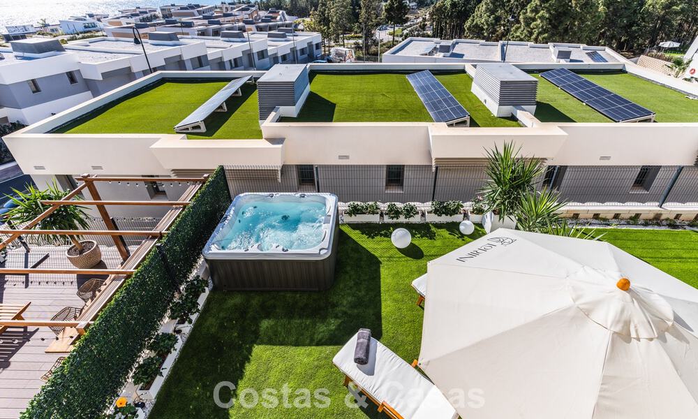 Modernist design townhouse with sea views for sale in a prestigious resort in Mijas Costa, Costa del Sol 777848