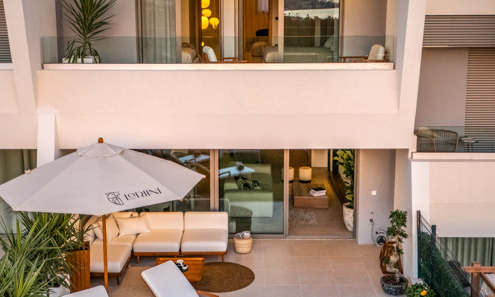 Modernist design townhouse with sea views for sale in a prestigious resort in Mijas Costa, Costa del Sol 777865