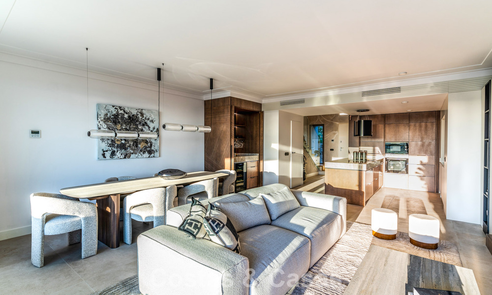 Modernist design townhouse with sea views for sale in a prestigious resort in Mijas Costa, Costa del Sol 777867