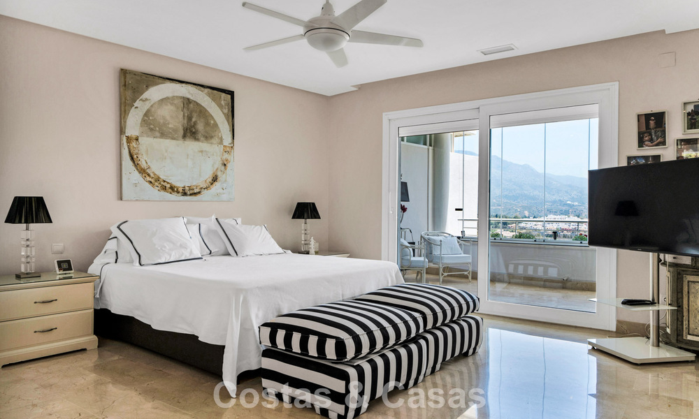Luxurious duplex penthouse with private pool for sale in Nueva Andalucia’s Golf Valley, Marbella 777877