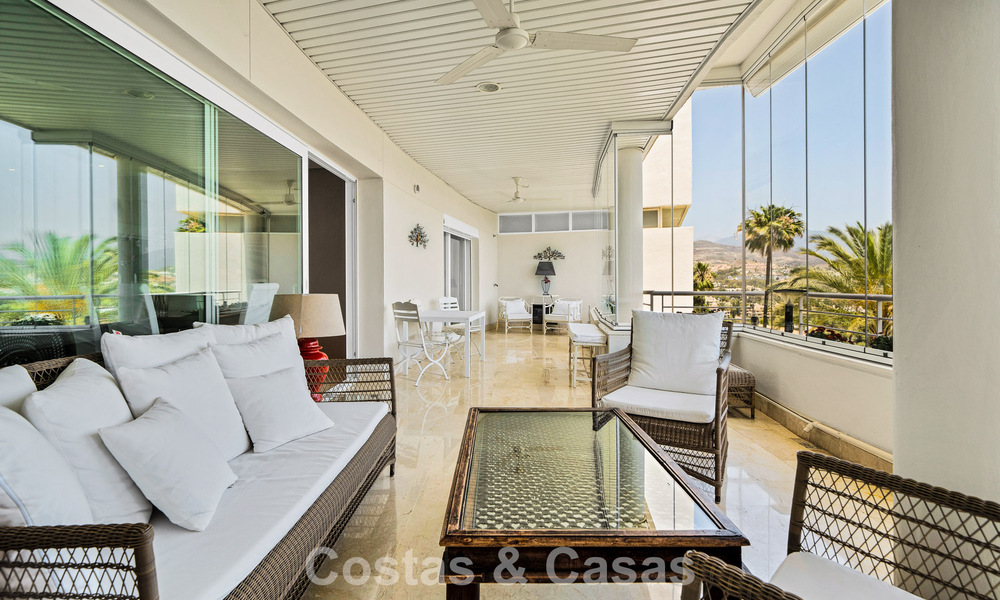 Luxurious duplex penthouse with private pool for sale in Nueva Andalucia’s Golf Valley, Marbella 777911