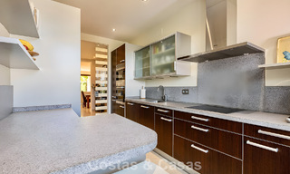 Spacious, move-in ready apartment for sale with large garden and sea views in a gated community in Benahavis - Marbella 777968 