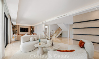 Prestigious renovated luxury villa in traditional style for sale in a quiet residential area of Nueva Andalucia, Marbella 778151 