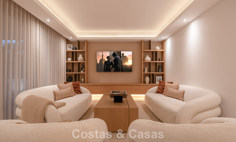Prestigious renovated luxury villa in traditional style for sale in a quiet residential area of Nueva Andalucia, Marbella 778162