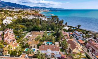 Charming semi-detached villa for sale just metres from the beach near Puerto Banus, Marbella 777975 