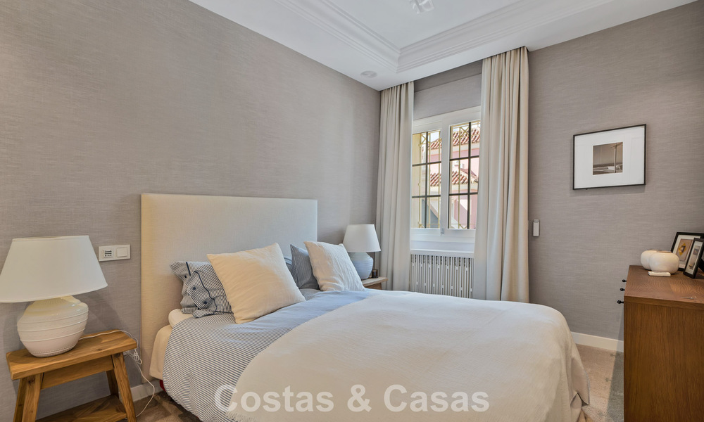 Charming semi-detached villa for sale just metres from the beach near Puerto Banus, Marbella 777994