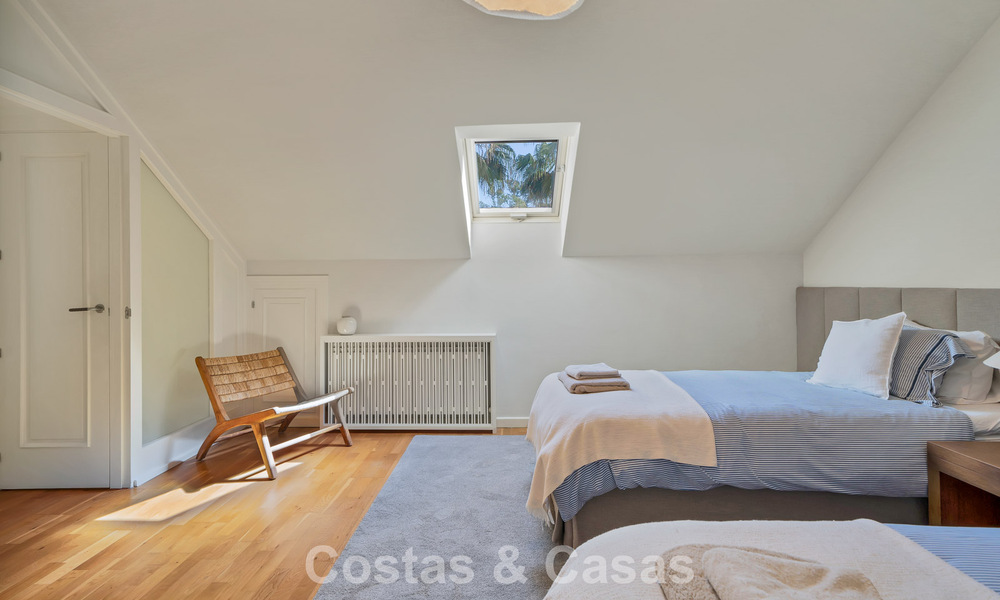 Charming semi-detached villa for sale just metres from the beach near Puerto Banus, Marbella 777998