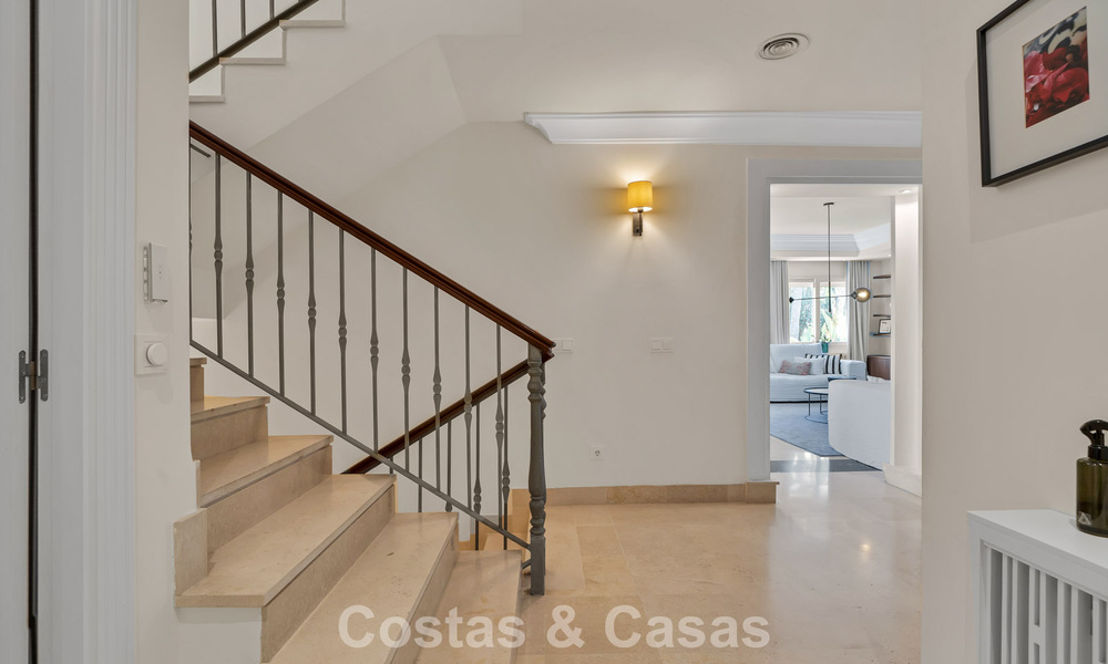 Charming semi-detached villa for sale just metres from the beach near Puerto Banus, Marbella 778003