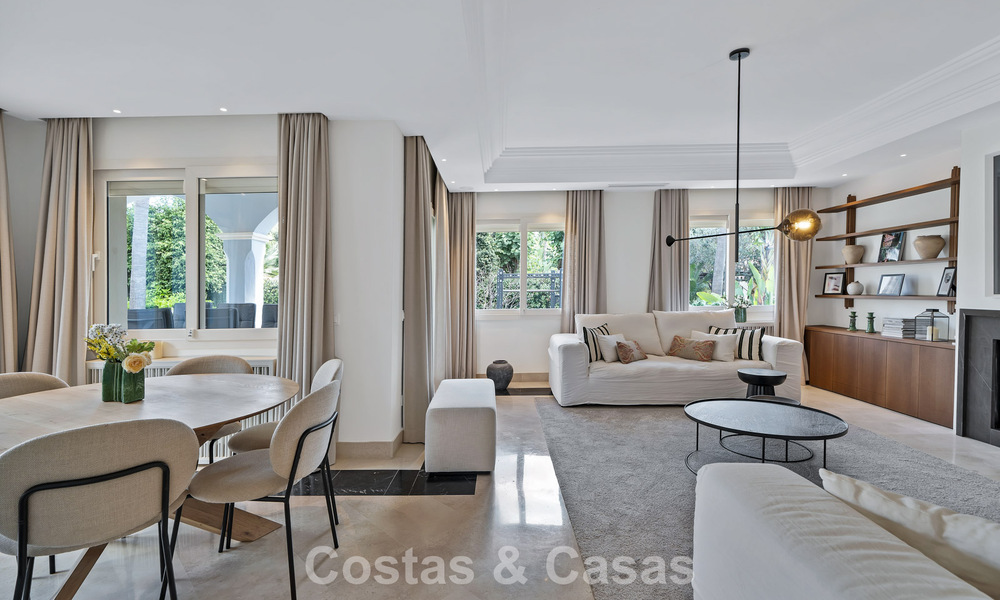 Charming semi-detached villa for sale just metres from the beach near Puerto Banus, Marbella 778009