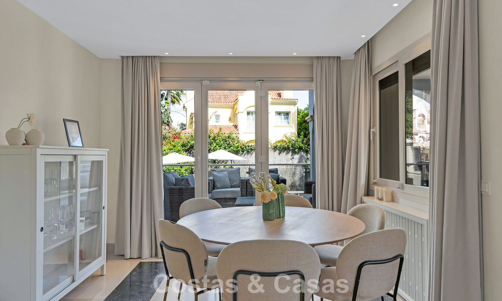 Charming semi-detached villa for sale just metres from the beach near Puerto Banus, Marbella 778011