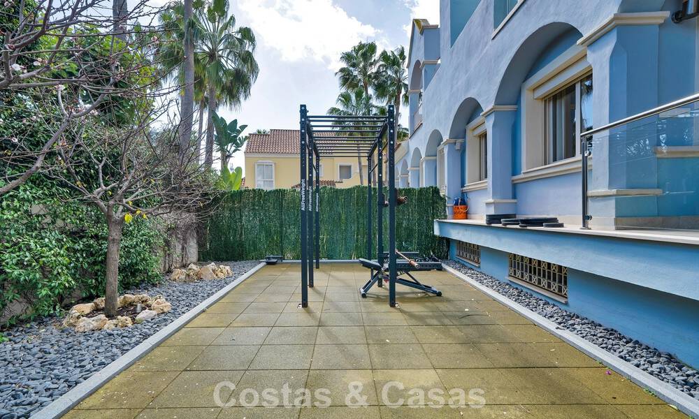 Charming semi-detached villa for sale just metres from the beach near Puerto Banus, Marbella 778019