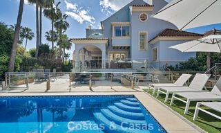 Charming semi-detached villa for sale just metres from the beach near Puerto Banus, Marbella 778021 