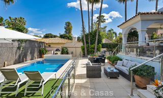 Charming semi-detached villa for sale just metres from the beach near Puerto Banus, Marbella 778023 