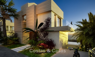 New launch. 14 sophisticated luxury villas with sea views for sale on the golf course west of Estepona centre 778030 