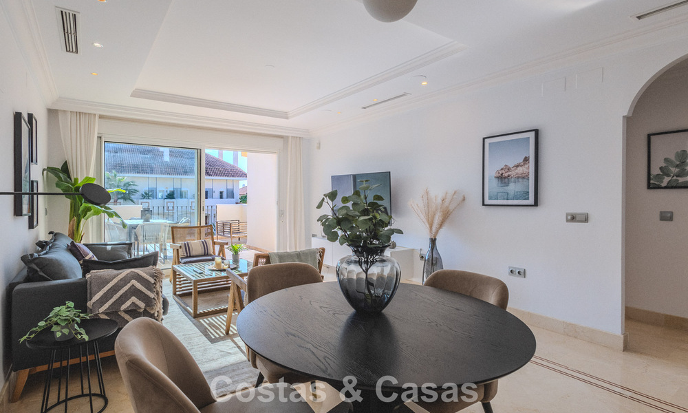 Stunning apartment with large terrace for sale in a luxury complex in Nueva Andalucia, Marbella 778110