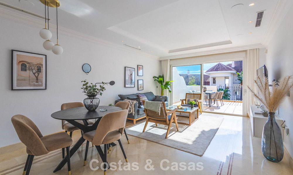 Stunning apartment with large terrace for sale in a luxury complex in Nueva Andalucia, Marbella 778117