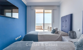 Penthouse with panoramic sea views for sale just a stone's throw from all amenities and the beach in Puerto Banus, Marbella 778100 