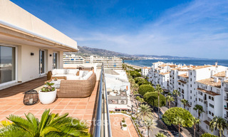 Penthouse with panoramic sea views for sale just a stone's throw from all amenities and the beach in Puerto Banus, Marbella 778108 