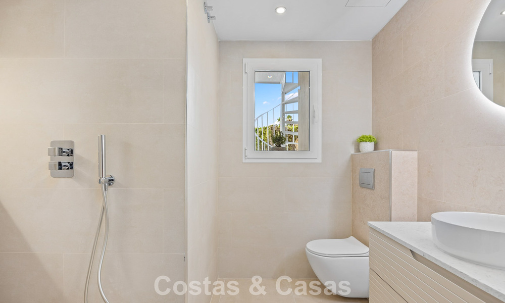 Renovated penthouse for sale in a popular golf urbanisation in Aloha, Nueva Andalucia, Marbella 778081
