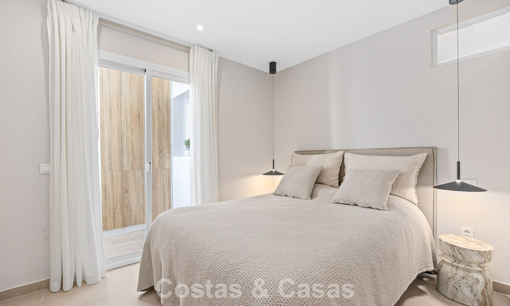 Renovated penthouse for sale in a popular golf urbanisation in Aloha, Nueva Andalucia, Marbella 778085