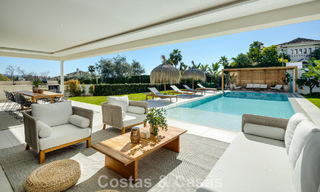 Modernist luxury villa with sea views for sale in a privileged residential area in Nueva Andalucia, Marbella 778295 