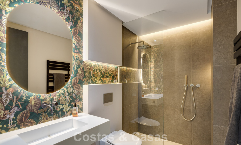 Modernist luxury villa with sea views for sale in a privileged residential area in Nueva Andalucia, Marbella 778297