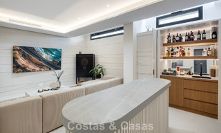 Modernist luxury villa with sea views for sale in a privileged residential area in Nueva Andalucia, Marbella 778301 