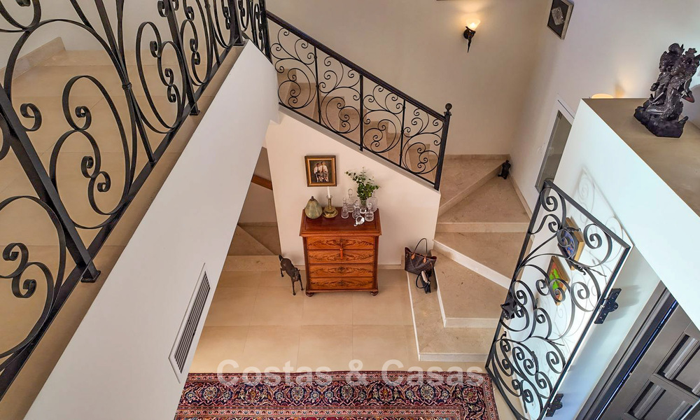 Spacious Mediterranean villa with green fairway views for sale in a privileged golf setting in Nueva Andalucia’s valley, Marbella 778170